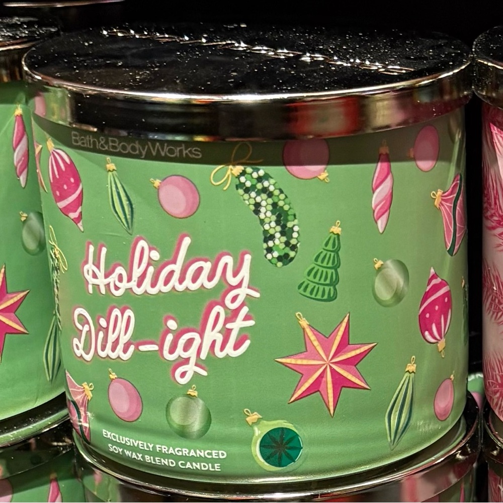 Bath & Body Works Holiday Dill-ight Pickle Candle